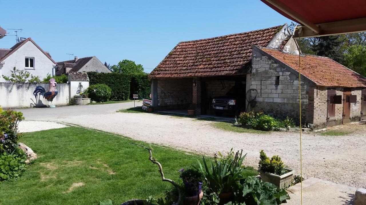 La Ferme De Flo' Evry (Yonne) Exterior foto